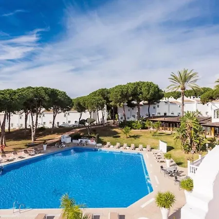 Casa Chico 2 Bedroom Townhouse 1 Mile From Marina & Beaches Marbella